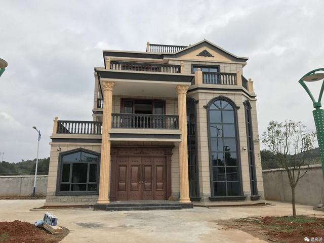 農村別墅大和級圖推薦，30萬可建，已有8套建成實景，很多農村人在建