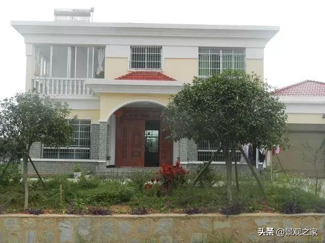 帶前后院的二層農(nóng)村自建房，兩種不同建造風(fēng)格，你喜歡哪套呢？