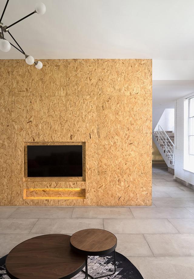 農(nóng)村建房也能建成這樣的白色別墅，設(shè)計(jì)也太新穎了吧！