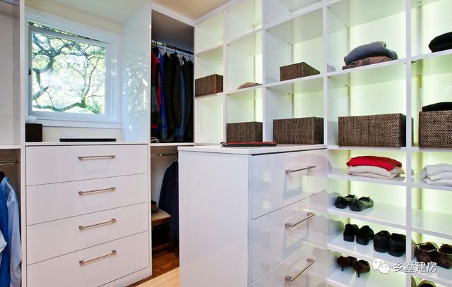 新中式二層別墅設計圖，4套房+陽光房，21萬輕松享受多彩農村生活！