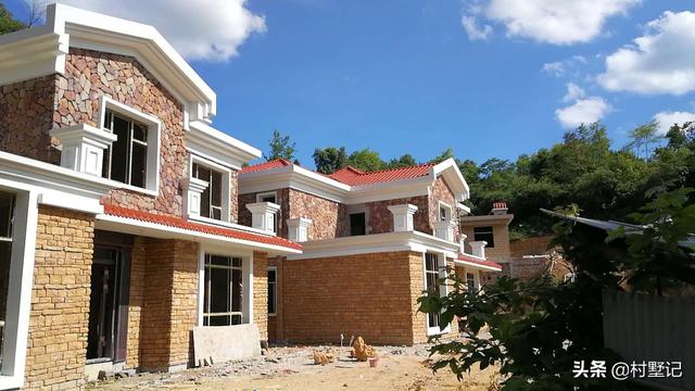 浙江溫州2兄弟的漂亮別墅設計圖，房子建好了，全家人高興得不得了