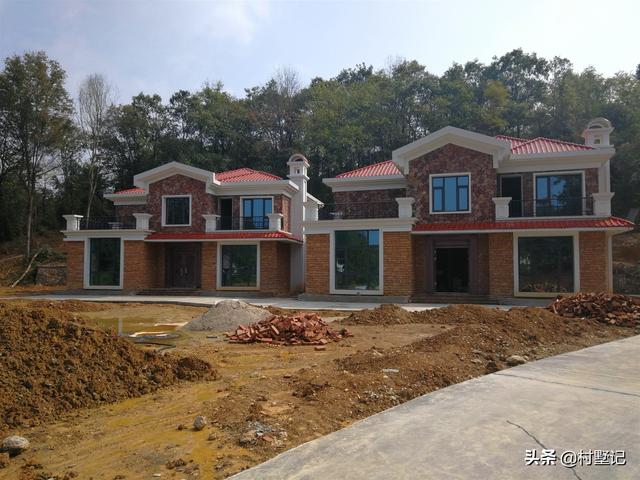 浙江溫州2兄弟的漂亮別墅設計圖，房子建好了，全家人高興得不得了