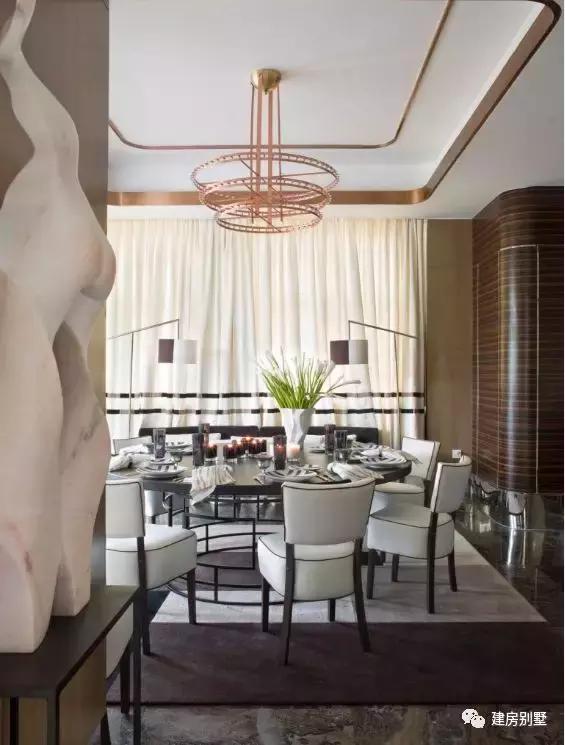 造價33萬左右寬7×18米農(nóng)村別墅設(shè)計圖，外觀是平屋頂戶型