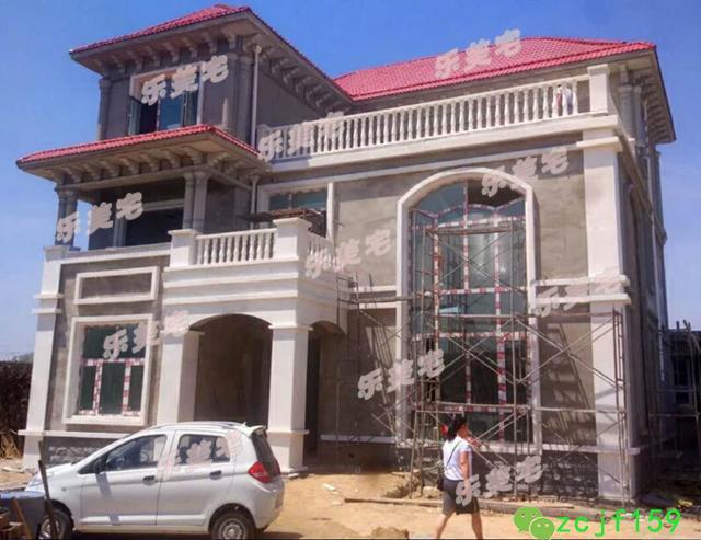 主體造價30萬110平米農村三層復式別墅設計圖，戶型大方寬敞。