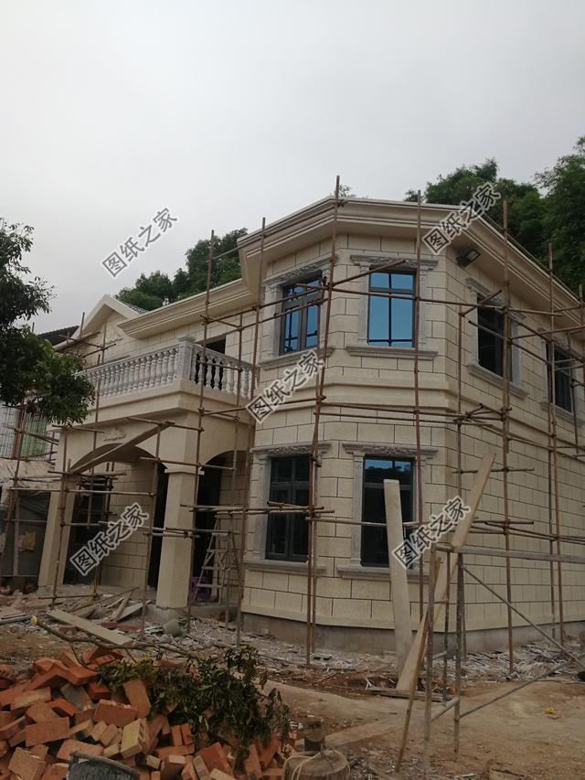 35萬修建二層歐式小別墅，兄長幫忙建的，超值