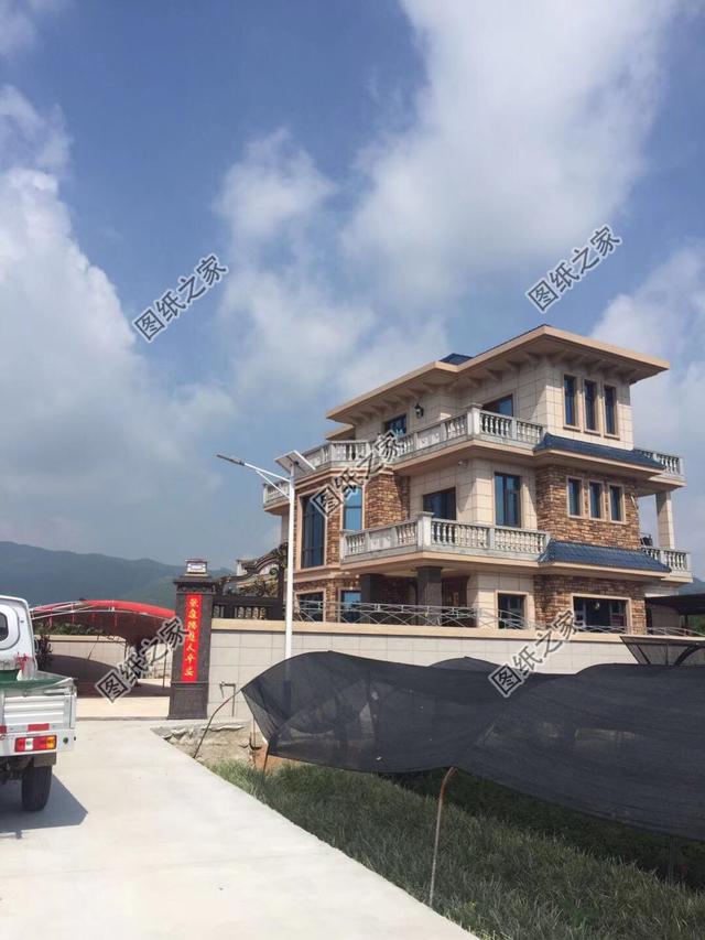農村三層歐式豪宅實拍圖，完工圖好看極了