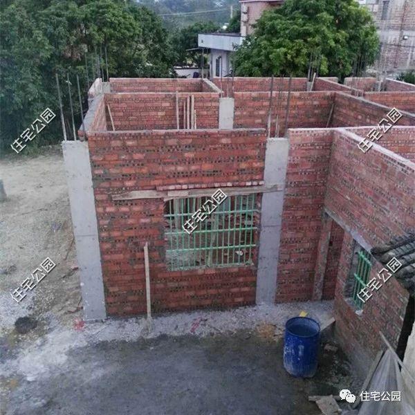 廣東劉先生農(nóng)村建3層樓房，主體造價才花23萬元，讓人眼紅羨慕