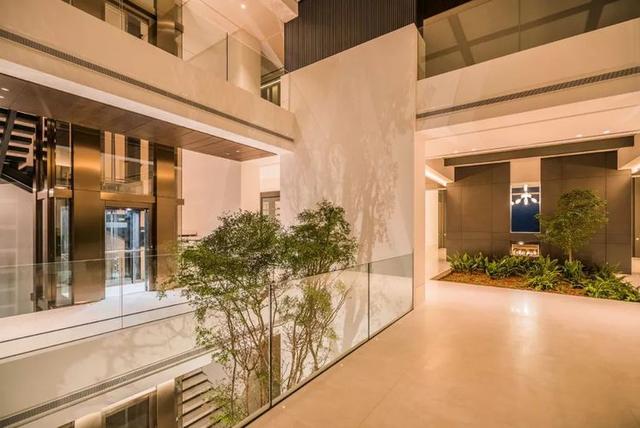 全球頂級別墅，售價2.5億，從沒見過這么驚艷的泳池