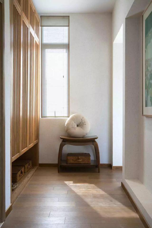 最美庭院別墅實拍，一進庭院就被驚艷到了，這才叫別墅