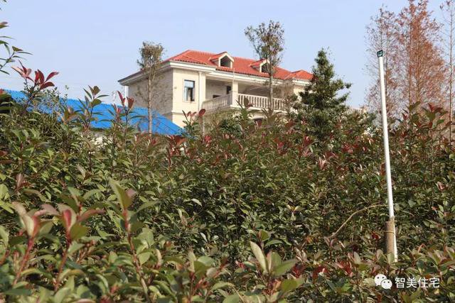 湖南農村別墅三層樓完工實拍，主體花了50萬