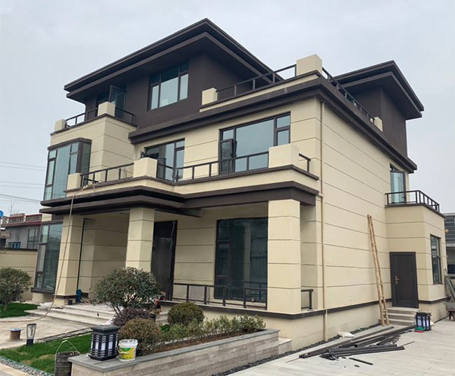 新中式帶露臺(tái)30萬(wàn)左右農(nóng)村三層別墅,客廳中空