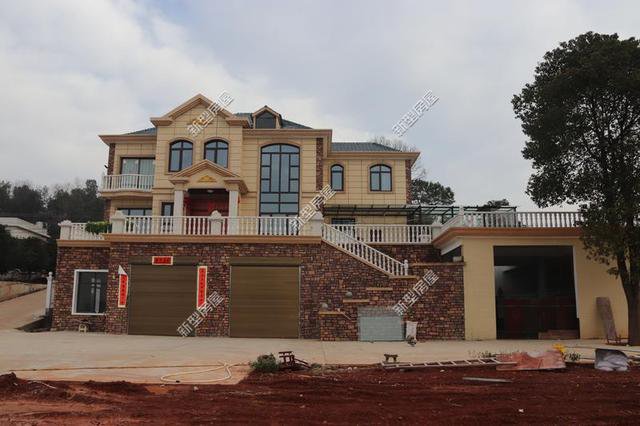 湖南小張曬農(nóng)村別墅，一棟比一棟漂亮，網(wǎng)友：羨慕不是房是宅基地