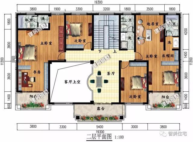 氣勢(shì)磅礴的二層半歐式豪宅戶型圖，占地200平以下
