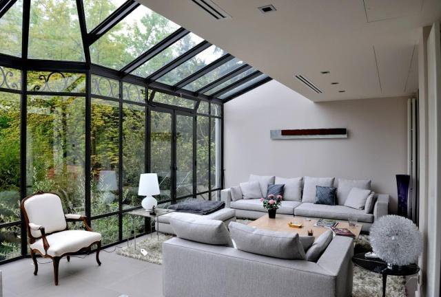 退休后，想要這樣的生活，一套別墅有陽(yáng)光房有庭院